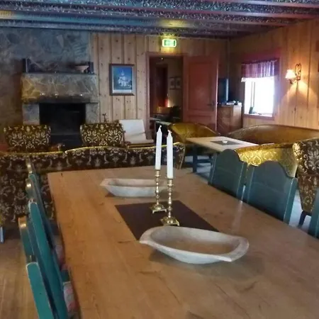 Semesterbostad Fjellstoge & Storhytte *