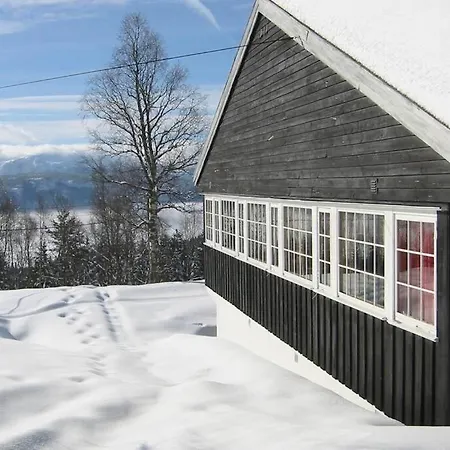Fjellstoge & Storhytte Semesterbostad *