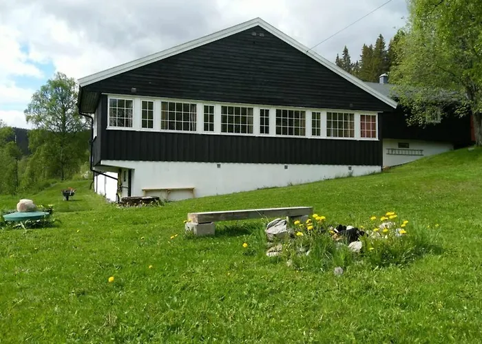 Fjellstoge & Storhytte *